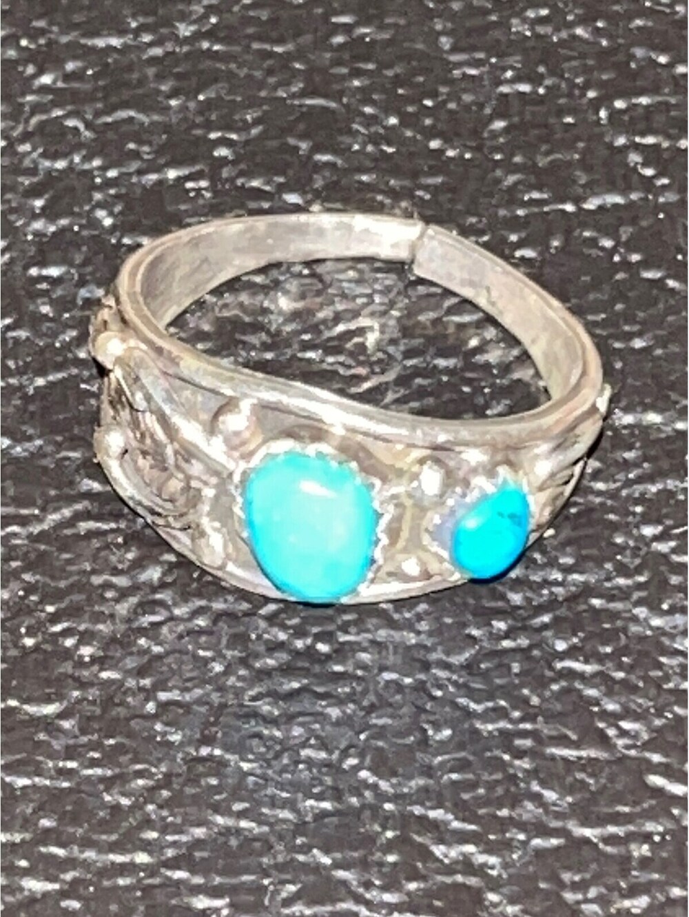 Navajo handmade turquoise sterling silver ring size 9